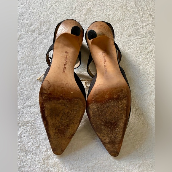 Manolo Blahnik | ‘Brouge’ Vintage 90s Black T-strap Heels | Sz 38 - Picture 5 of 9